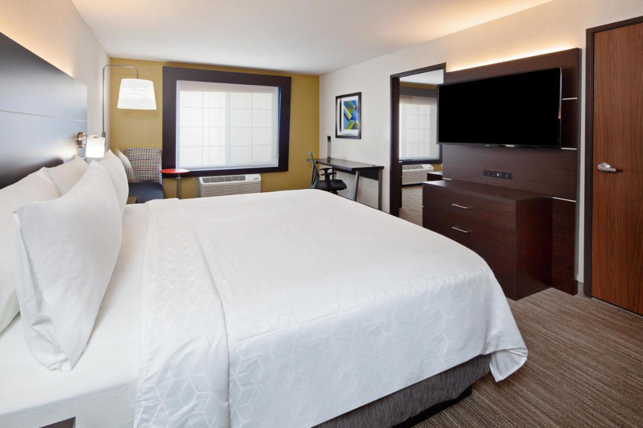 Holiday Inn Express & Suites Oakland - Airport By Ihg Exteriér fotografie