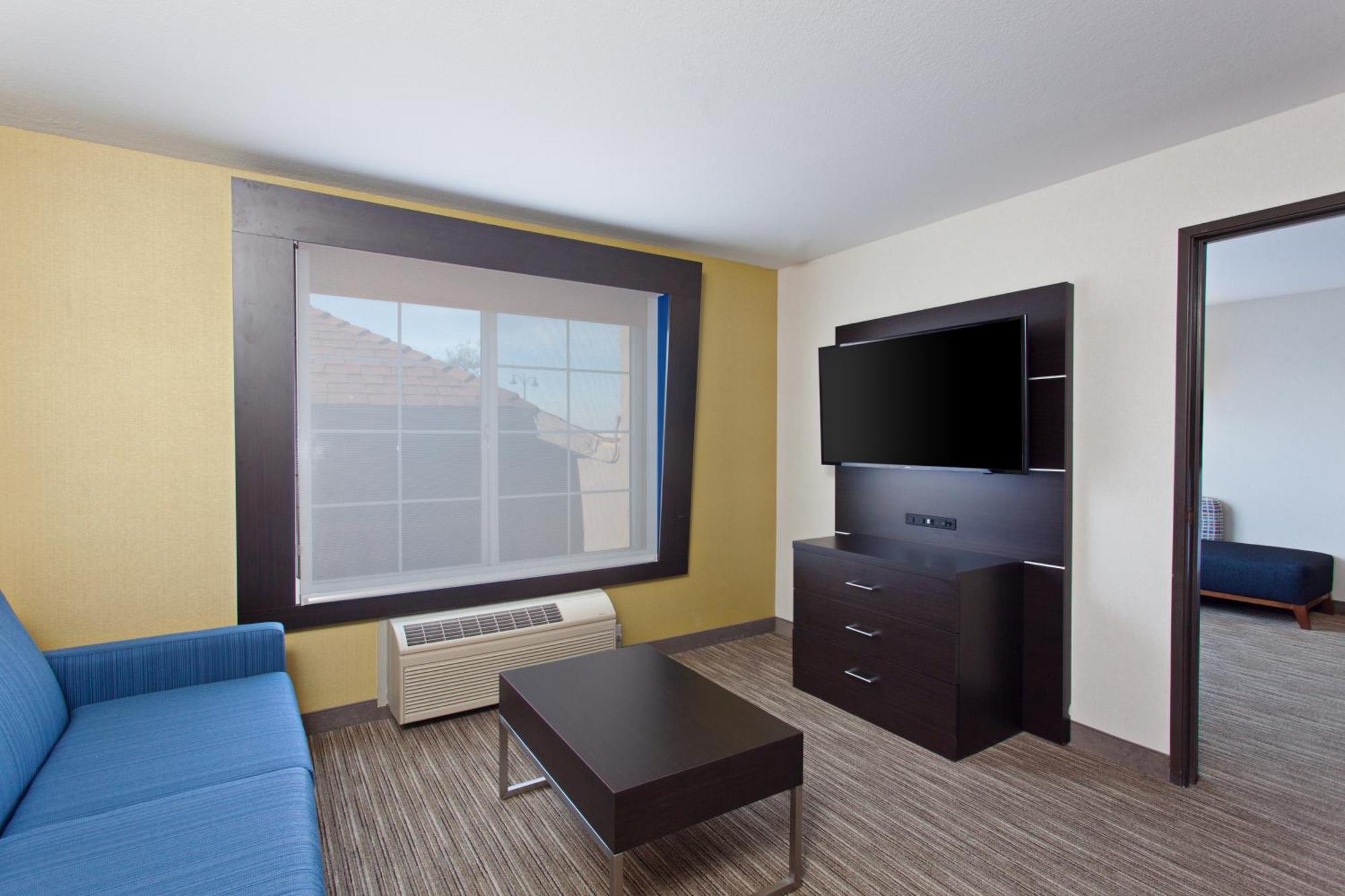Holiday Inn Express & Suites Oakland - Airport By Ihg Exteriér fotografie